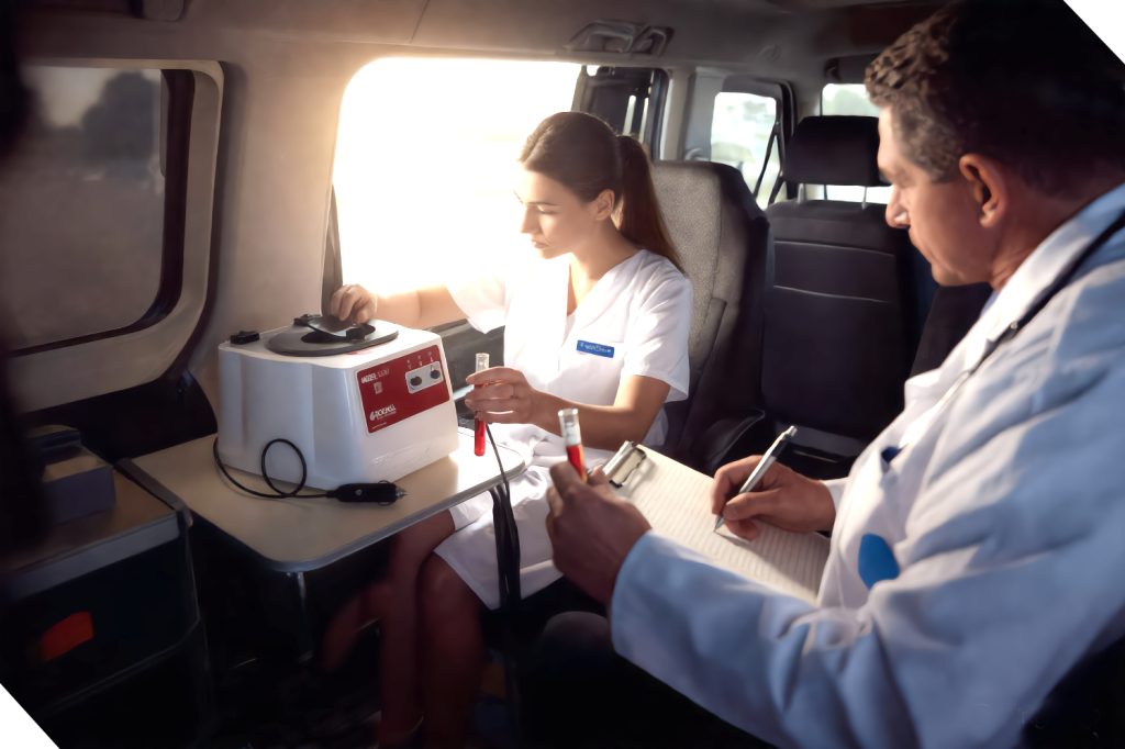 Boekel-centrifuge-mobile-clinic-geneq