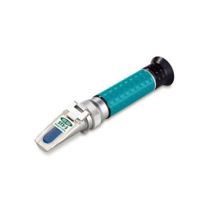 Salinity refractometer with atc